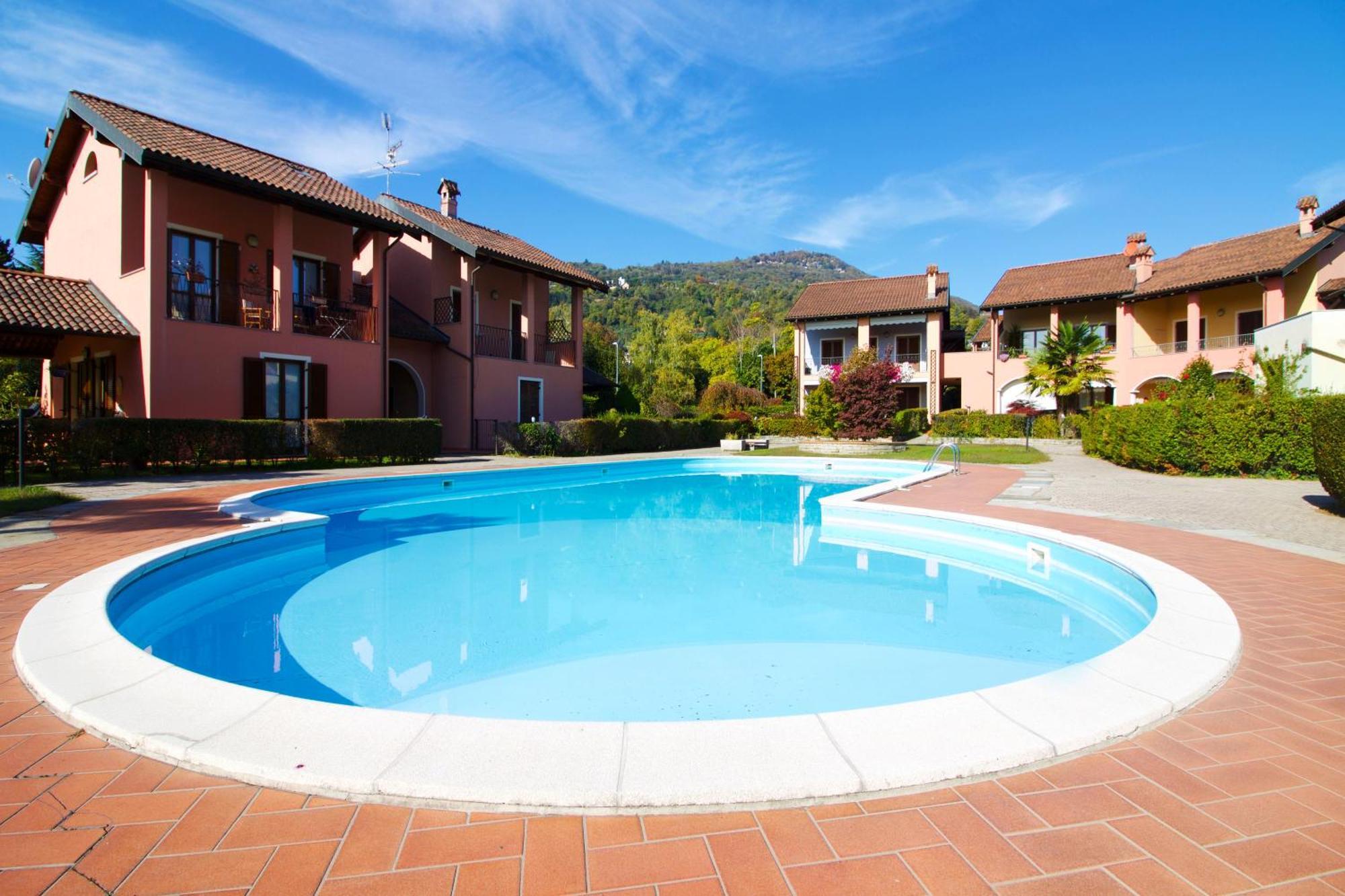 Appartamento Residenza Girasole Lesa Esterno foto