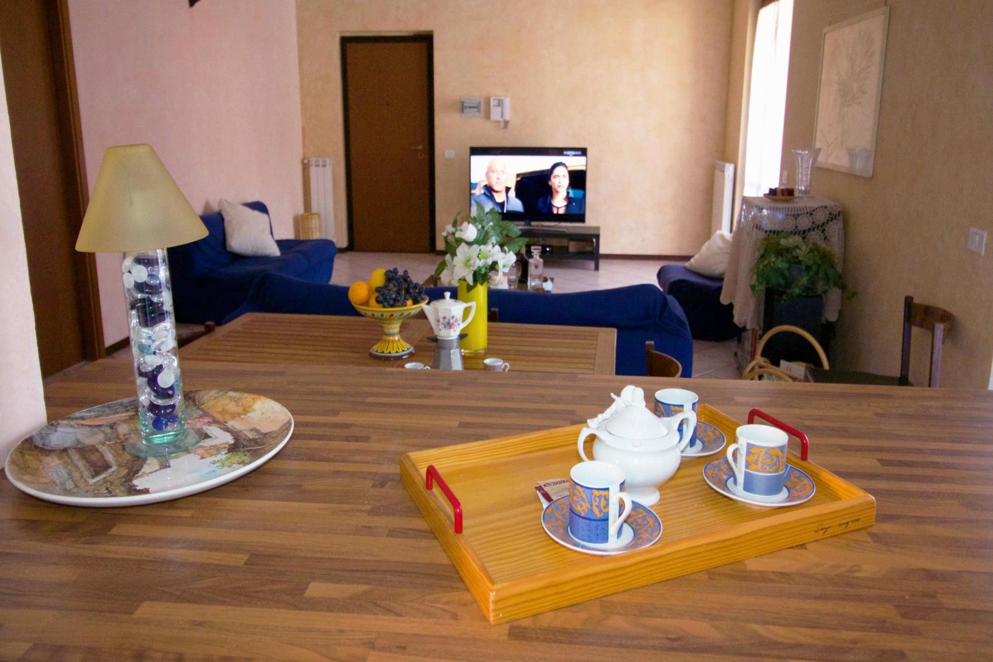Appartamento Residenza Girasole Lesa Esterno foto